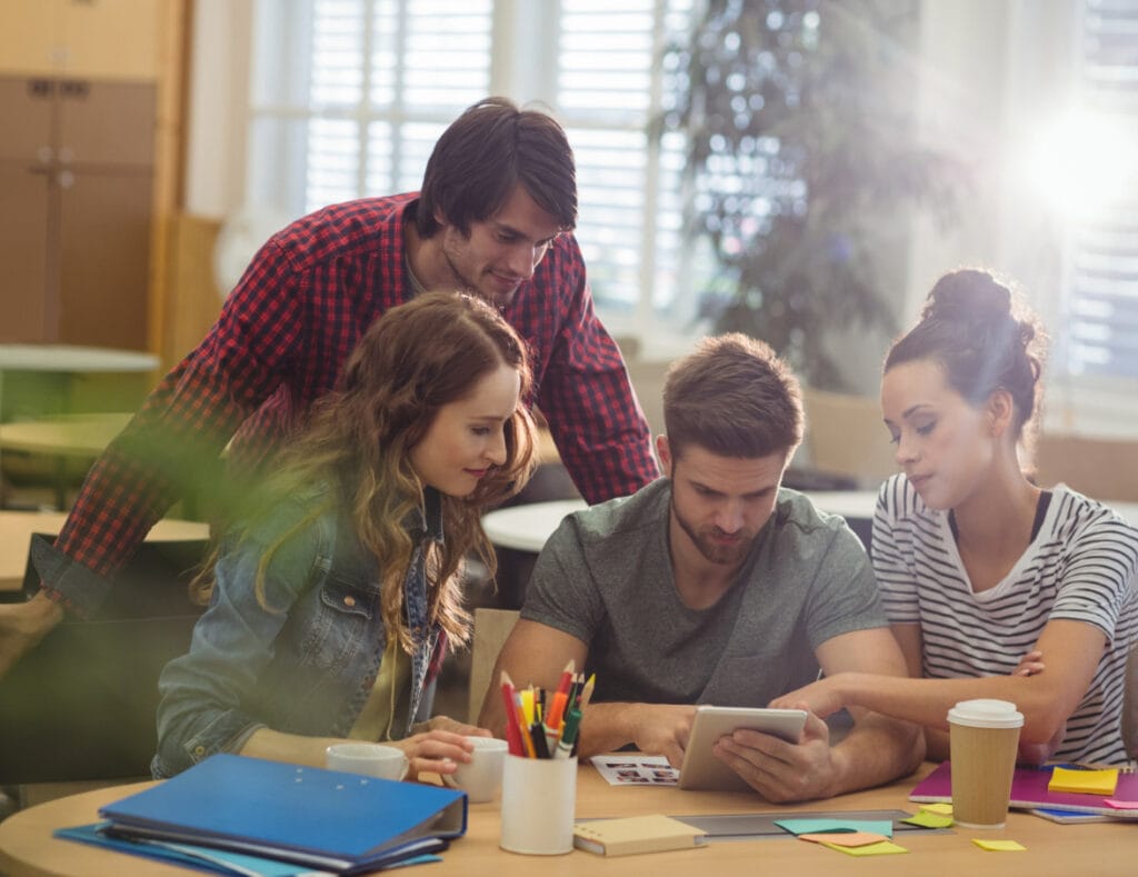 ¡Buscamos Talento Creativo y Digital para Nuestra Agencia de Marketing!